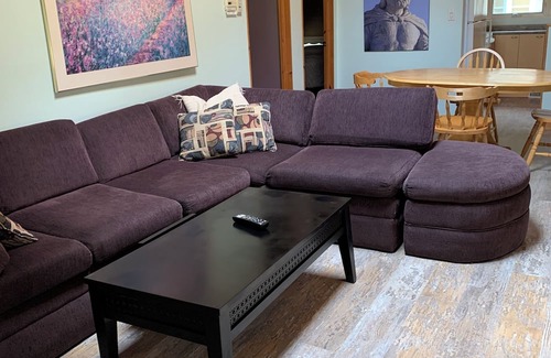 Gimli Cottage | Gimli ,Loni Beach main cottage plus guest house