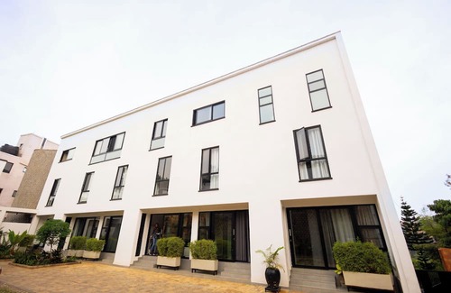 Kigali Apartment | Elegant & Comfy Retreat : Pool - Terrace!
