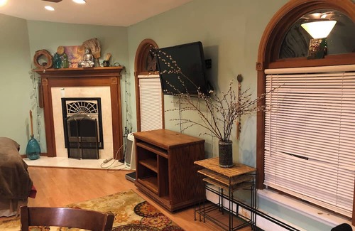 Patchogue House | Studio in Cool Patchogue Village