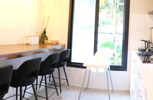 Beit Shemesh House | A luxurious 5-bedroom house in the fabulous RBS A.