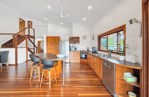 Wongaling Beach House | 105 on Reid
