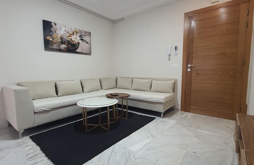 Tunis Apartment | Chic 1-bedroom apartment with AC, WiFi in amazing Tunis