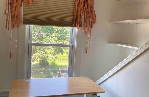 Verplanck Apartment | Newly renovated 2 story space with home office next to the Hudson River .