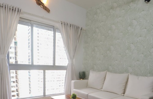 Malad East Apartment | 1 BHK - Snazzy Apartment - Higher Floor