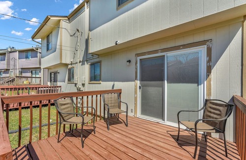 Southwest Topeka House | Spacious townhome - 2-bedrooms with King Beds in quite cul-de-sac - sleeps 6