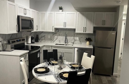 Southeast Calgary Apartment | New beautiful legal basement suite in seton