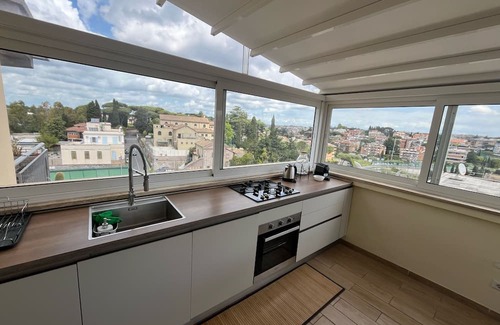 Monteverde Nuovo Apartment | WHITECATE panoramic penthouse in Rome
