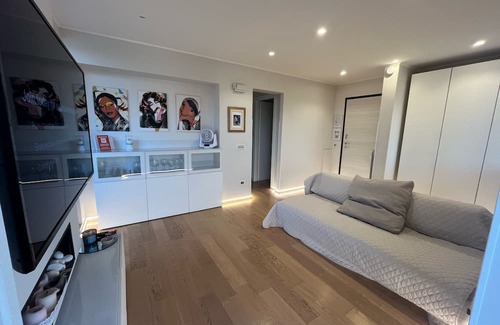 Monteverde Nuovo Apartment | WHITECATE panoramic penthouse in Rome