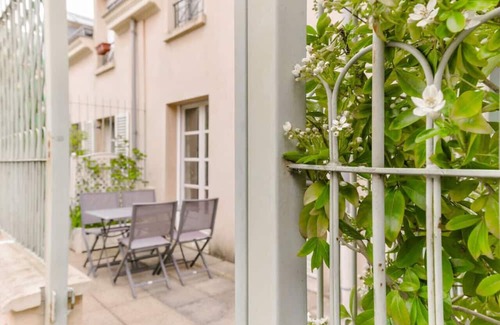 Saint-Louis House | Maison avec terrasse privée au centre de Versailles