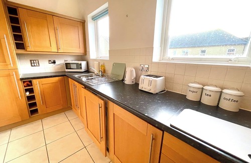 Bishop's Stortford House | Extremely Spacious and comfortable 2 Bedroom, 2 bathrooms near Stansted Airport!