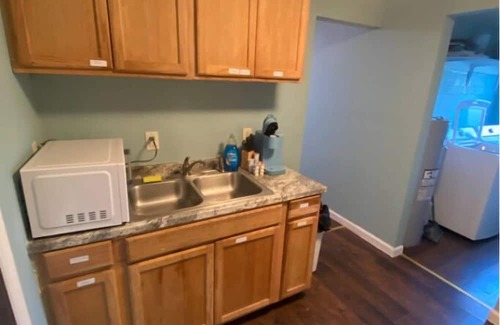 Kingsland House | Clean 1-bedroom 1 bath house Kingsland
