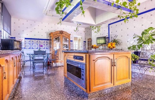 Aljaraque Villa | Exclusive villa in a quiet and private setting