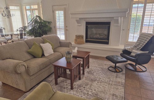 Quail Creek House | Resort style in renowned golf community