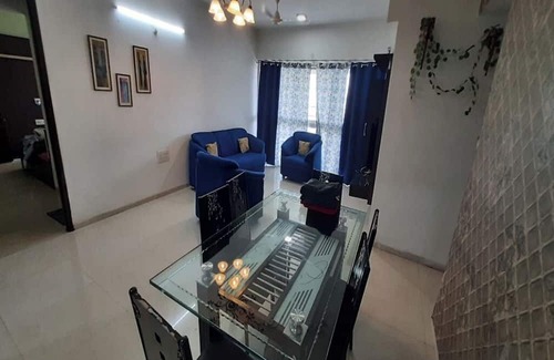 Indore Apartment | Marvelous 3-bedroom apartment with AC in Indore