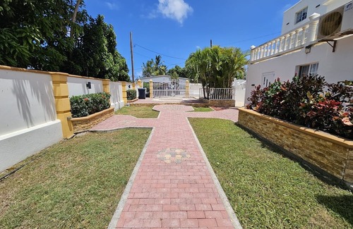Oranjestad Apartment | Chic 1-bedroom apartment with AC, WiFi in fabulous Oranjestad