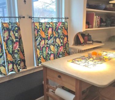 Ineu House | Apartament Luminos Relaxant