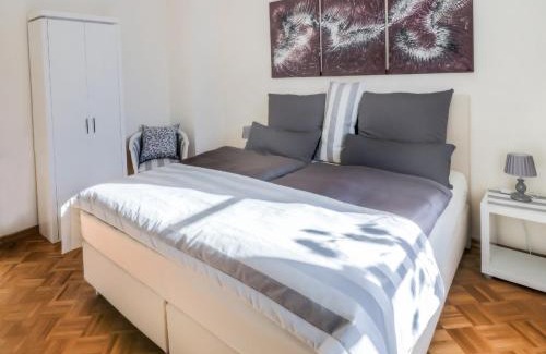 Vellahn Apartment | Meeresbrise im Gutshaus Tüschow