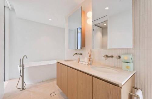 Bilinga Apartment | Bianca By The Beach is Paradise!