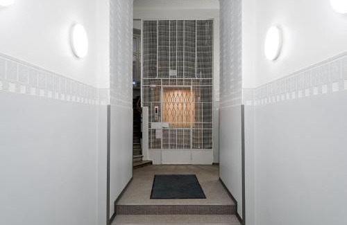 Punavuori Apartment | EasyHomes Helsinki Iso Roobertinkatu 1