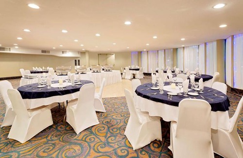 Kamloops Hotel | Ramada by Wyndham Kamloops