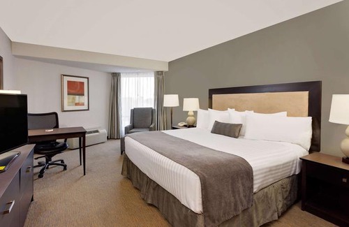 Kamloops Hotel | Ramada by Wyndham Kamloops