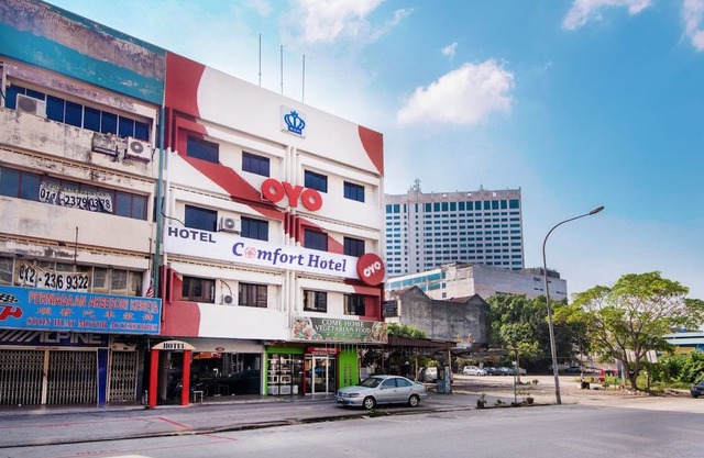 OYO 472 Comfort Hotel 1
