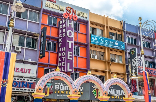 OYO 410 Brickfields Park Hotel