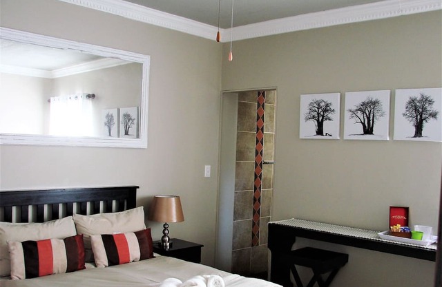 Room for 6 - Amarachi Guesthouse in Swakopmund Namibia near beach 500 meter!