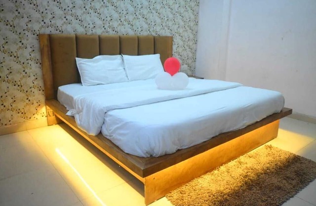 Hotel 7 Solitaires