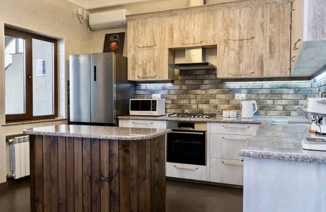 Photos coming soon! 5 bed/5bath house with a pool and BBQ area!