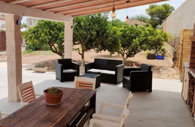 Holiday Home 'Ca L'Agulla' with Private Pool, Wi-Fi and Air Conditioning