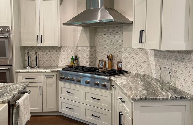 Beautiful new home in Spicewood!