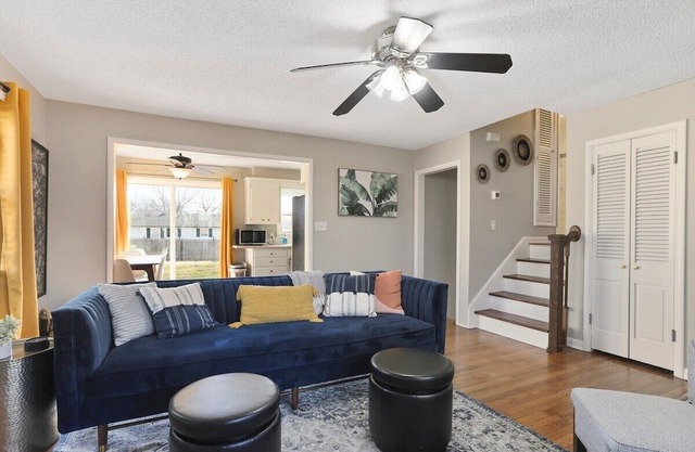 Charming Home <1mile From Downtown Lees Summit