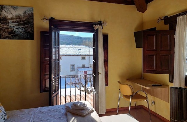 El Valle Hotel Tiene Mucho Encanto en una de las Zonas más Bonitas de Soria