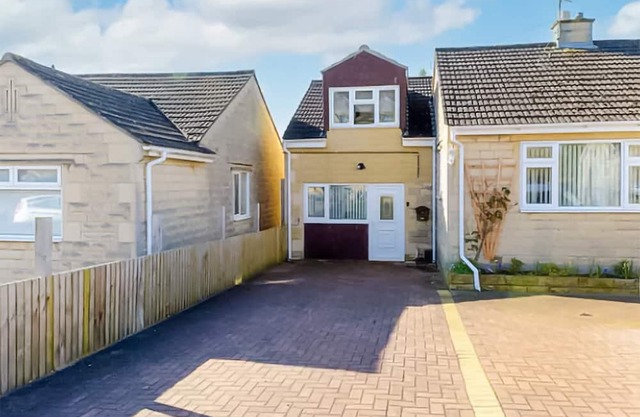 1 bedroom accommodation in Bradford-on-Avon
