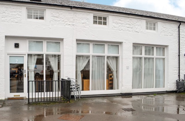 2 bedroom accommodation in Beattock, near Moffat