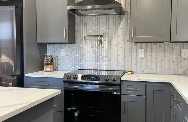 Charming 4-bedroom house in the fabulous Bellevue borough of Pittsburgh