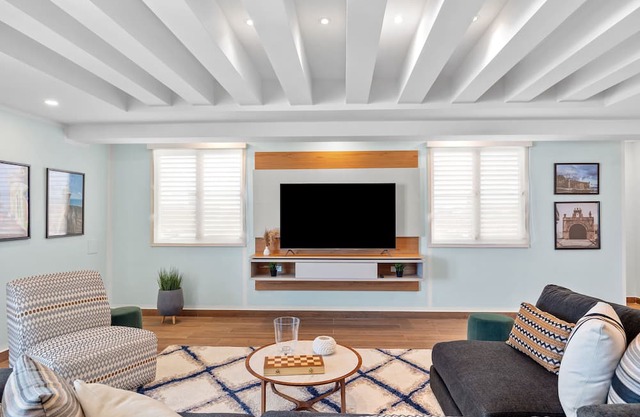 Enjoy a relaxing stay at Casa Elena with your family and friends.