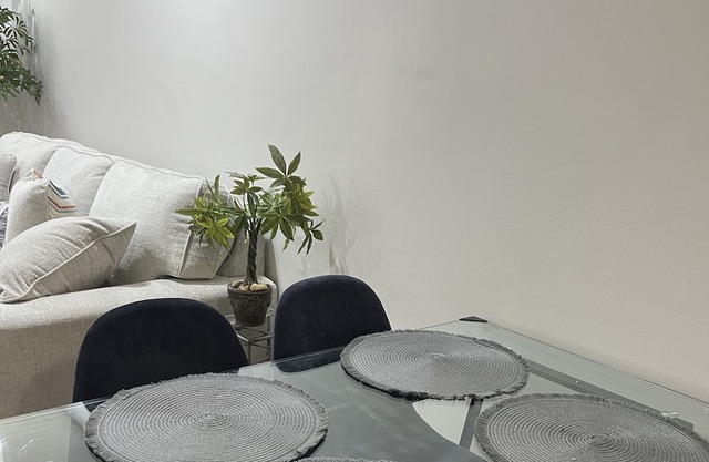 Newly Renovated Townhouse