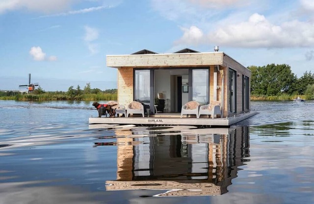 Luxe houseboat 4 volw/2 kind op Kagerplassen (ZH)