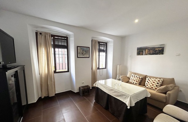 Bonito Apartamento en el Centro de Utrera, muy Bien Comunicado