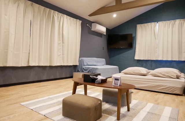 HOODRoom 202 3 person plan / Amami Kagoshima