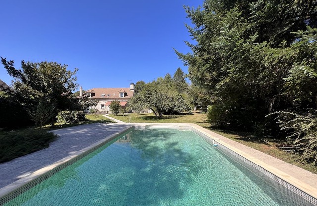 Beautifully restored family cottage, with a large garden, pool and terrace in a lovely small village