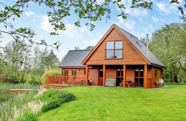 3 bedroom accommodation in Anglesey