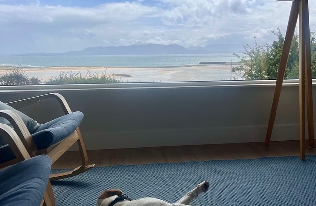 Idyllic Coastal Holiday Home with modern comforts in Mulranny