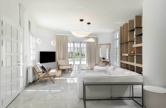 SAITIS HOME - Luxury Living in Authentic Crete
