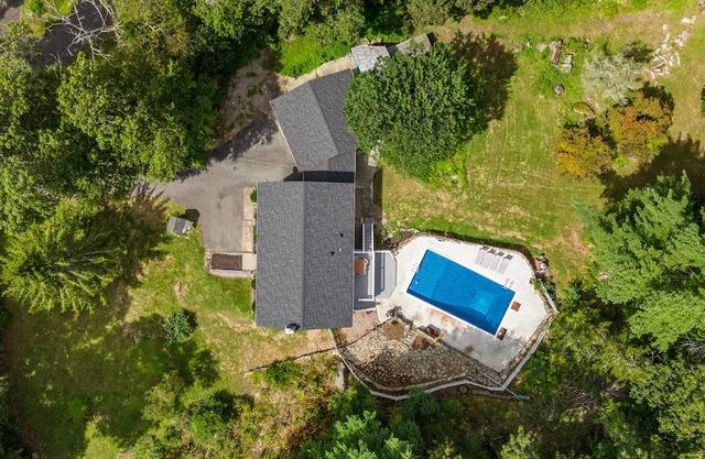 5BR Pool+Game Room: 1 mi to Foxwoods & Water Park