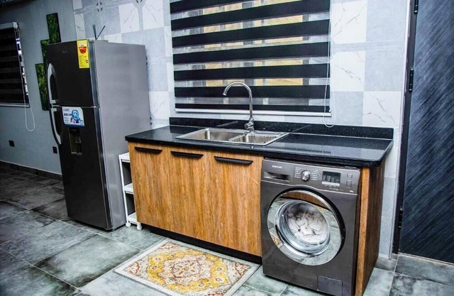 PEK Villa, Cozy Luxury Hideouts Three-Bedroom Apartment