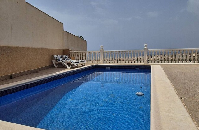 Casa Brisamar with stunning view over sea and mountain