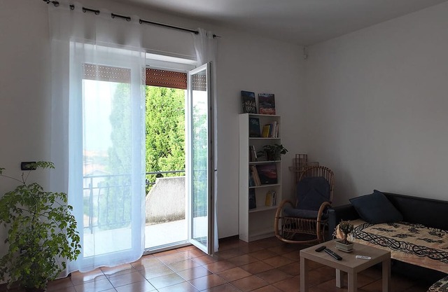 Large Holiday House 110 sqm, families, groups. Pets ok, garden